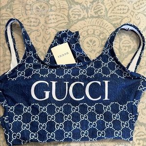 Selling a brand new size L with tags